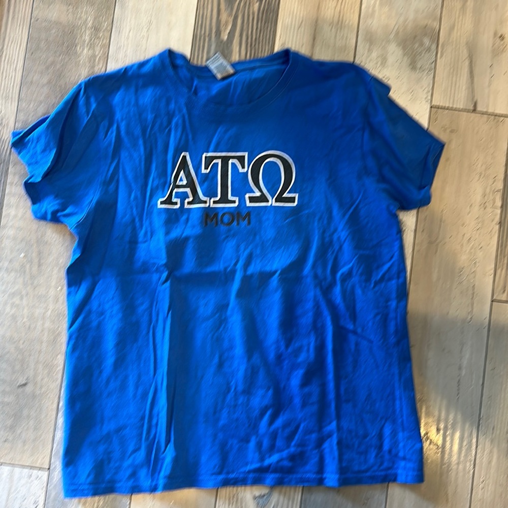 ATO mom T-shirt
